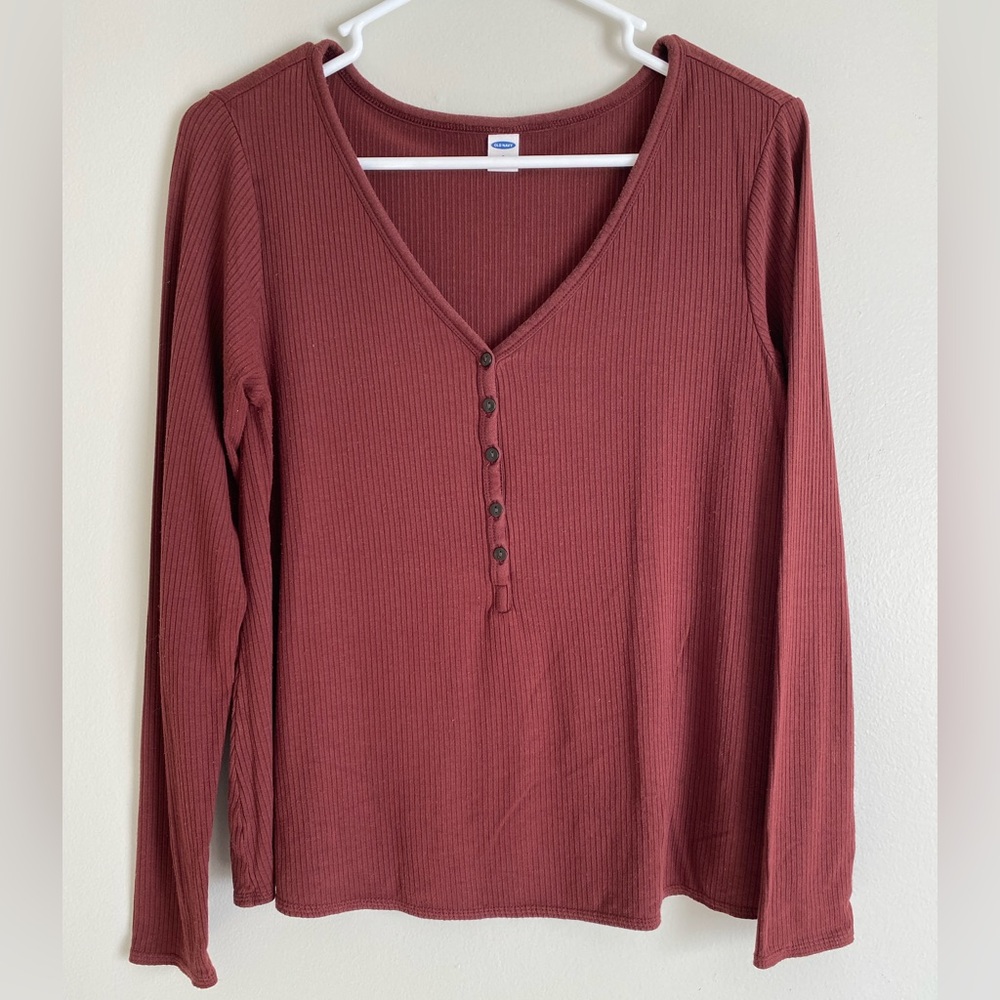 Old Navy Long Sleeve Ribbed Top Red V-Neck with Black Buttons